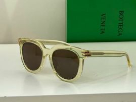 Picture of Bottega Veneta Sunglasses _SKUfw39920376fw